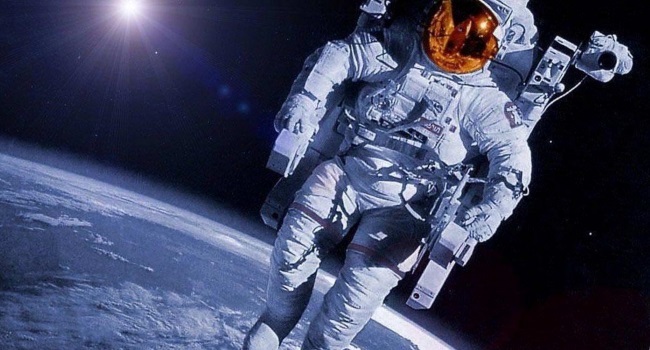 Астронавт и космонавт - в чем разница?