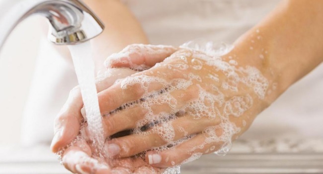 Можно ли мыть лицо мылом каждый день